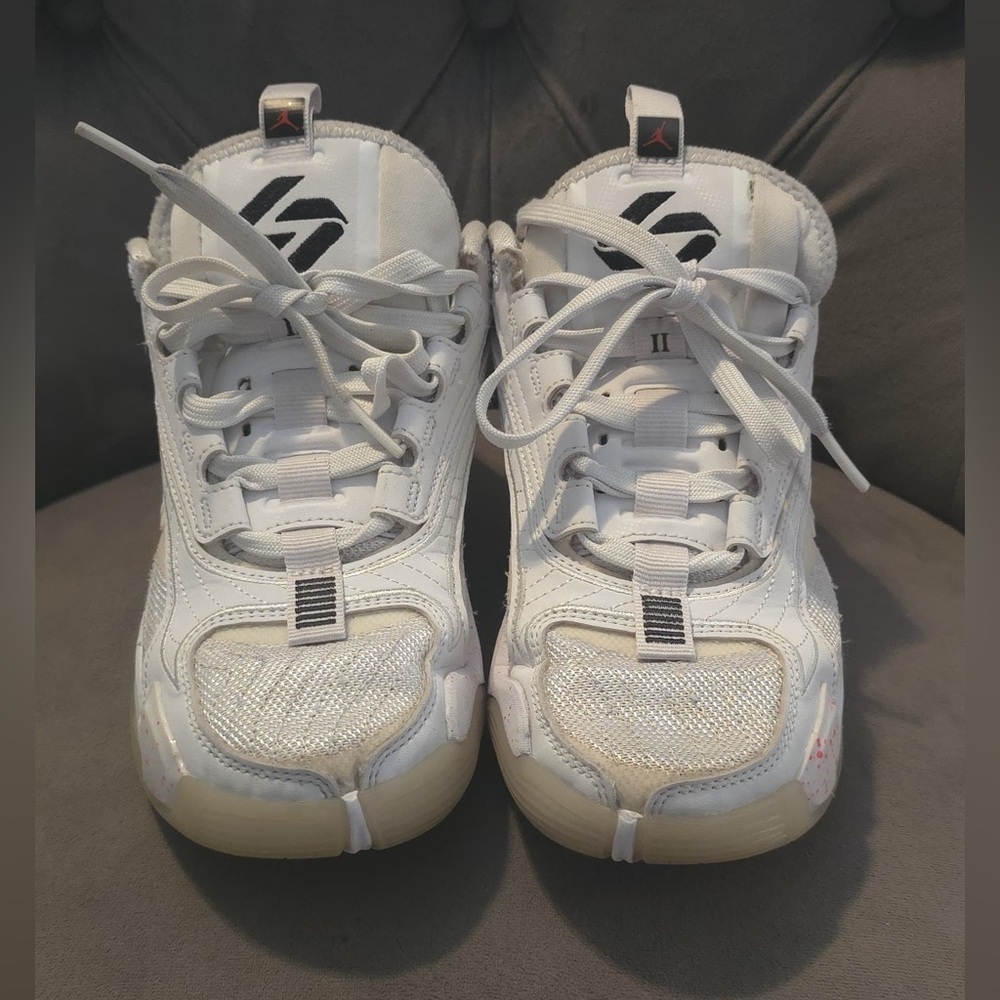 Jordan White Sneakers